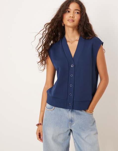 ASOS DESIGN - Mouwloze top van sweaterstof met knoopsluiting in marineblauw - view 1