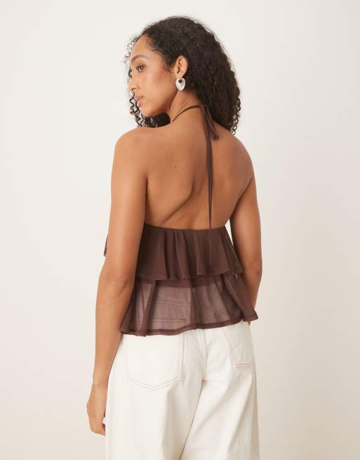 ASOS DESIGN - Mørk chokoladebrun top med halterneck og flæser samt korsagedetalje, 3 af 4