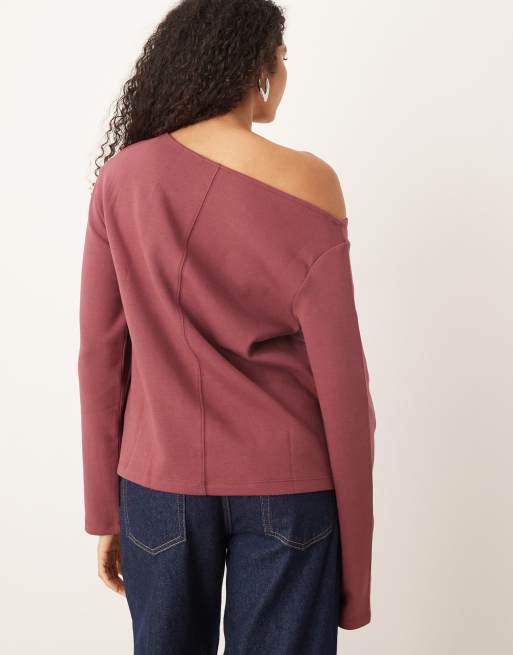 ASOS DESIGN - Mørk rosa offshoulder-T-shirt med lange ærmer og interlock-sømme foran, 2 af 4
