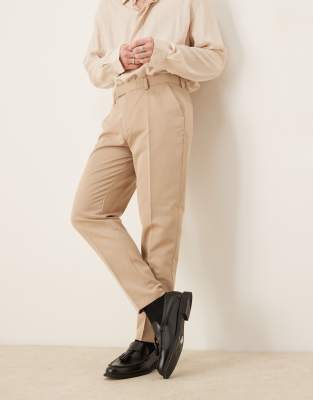ASOS DESIGN - Mørkebeige og elegante bukser med tapered pasform - view 1
