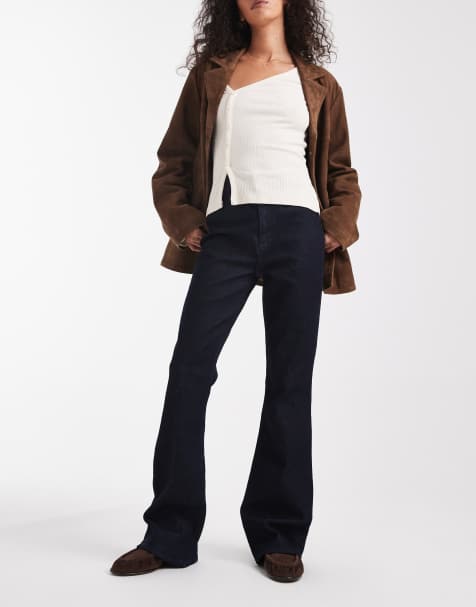 ASOS DESIGN - Mørkeblå bootcut-jeans med svaj og lommedetalje foran - view 1