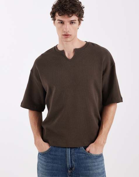 ASOS DESIGN - Mørkebrun oversized T-shirt med hak i halsen og vaffeltekstur i firkantet pasform - view 1