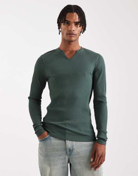 ASOS DESIGN - Mørkegrøn tætsiddende langærmet T-shirt i superkraftig ribstrik med hak i halsen - view 1