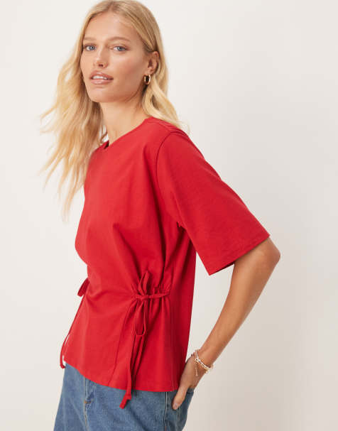 ASOS DESIGN - Mørkerød T-shirt med indsyet detalje og bindebånd - view 1