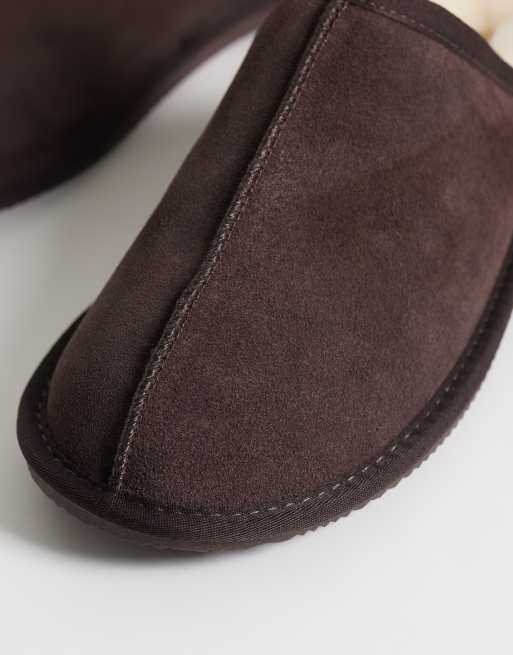 ASOS DESIGN mule slippers in chocolate suede with sheep skin lining, 4 of 4