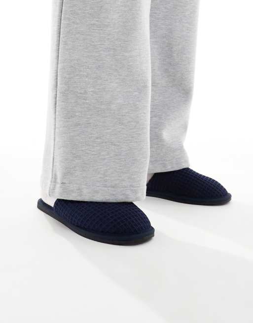 ASOS DESIGN mule slippers in navy waffle, 4 of 4