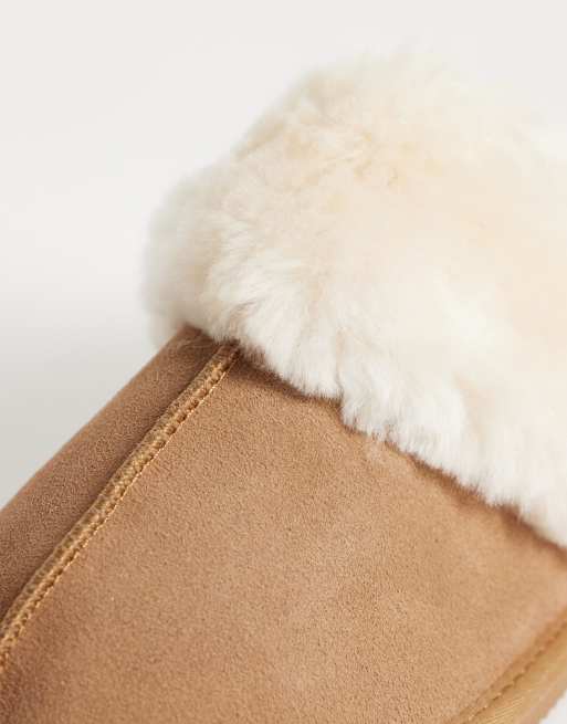 ASOS DESIGN mule slippers in tan suede with fur collar and sheep skin lining, 4 of 4