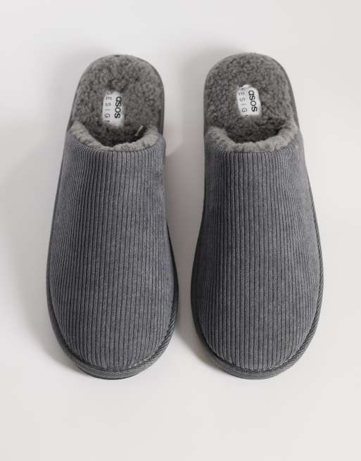 ASOS DESIGN mules en velours côtelé anthracite avec doublure ton sur ton effet mouton, 2 de 4