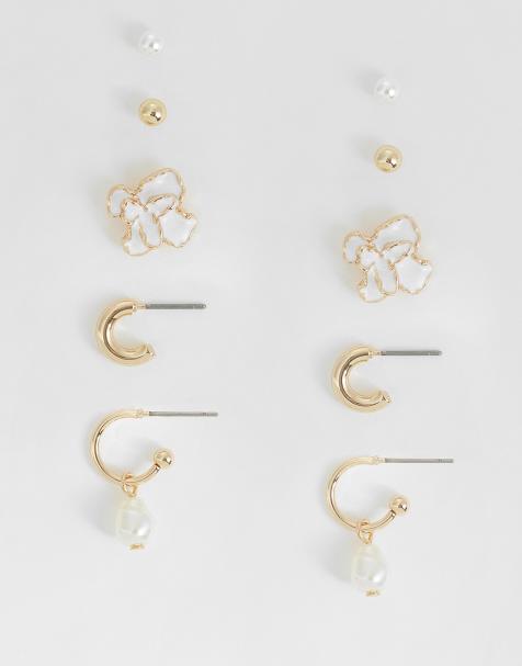 ASOS DESIGN – Multipack mit verschiedenen, goldfarbenen Ohrsteckern und Creolen mit Kunstperlen - view 1
