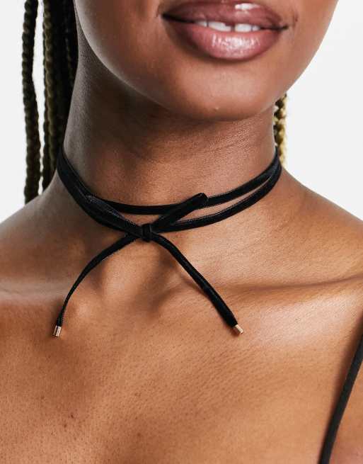 String choker hot sale necklace