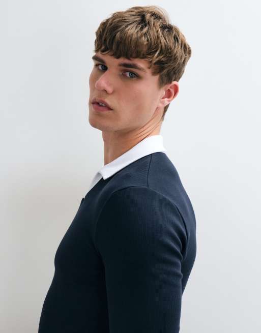 ASOS DESIGN Muscle Fit geripptes Langarm-Polohemd in Marineblau, 3 von 5