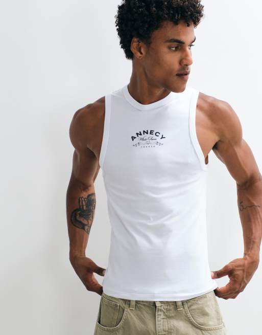 ASOS DESIGN - Muscle fit hemd met grafische tekstprint in wit, 2 van 5