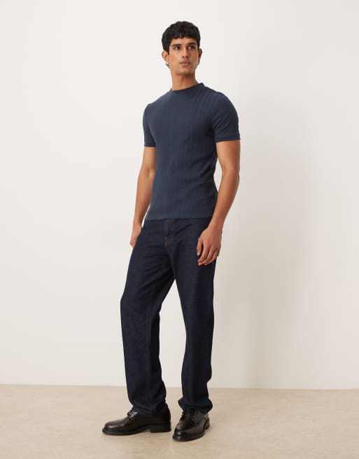 ASOS DESIGN - Muscle fit hoogsluitend T-shirt met textuur in marineblauw, 2 van 5