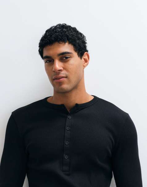 ASOS DESIGN muscle fit långärmad t-shirt med vävd henley i svart ribb - view 1