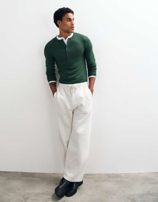 ASOS DESIGN muscle fit long sleeve henley t-shirt in dark green rib, 3 of 5