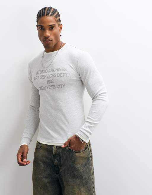 ASOS DESIGN muscle fit long sleeve rib crew neck in grey marl with graphic, 5 of 5