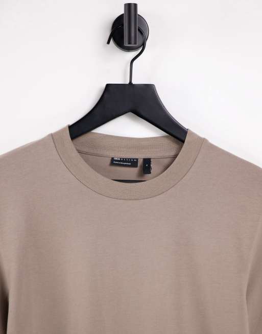 ASOS DESIGN muscle fit long sleeve t-shirt with crew neck in light brown, 3 of 4