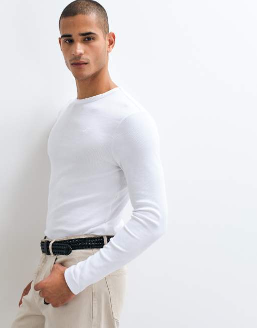 ASOS DESIGN muscle fit long sleeve t-shirt with embroidered chest emblem in white rib, 5 of 5