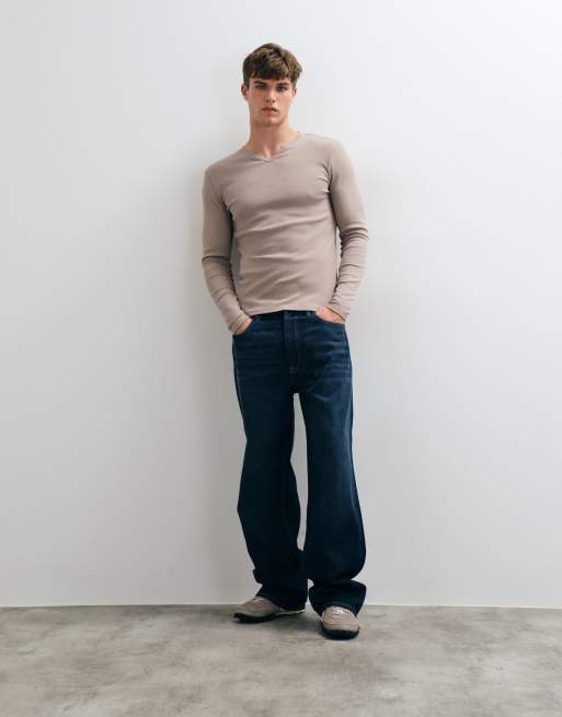 ASOS DESIGN muscle fit long sleeve t-shirt with notch neck in beige, 2 of 5