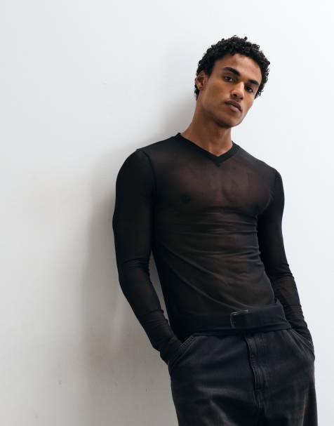 ASOS DESIGN muscle fit long sleeve t-shirt with v-neck in black mesh - view 1