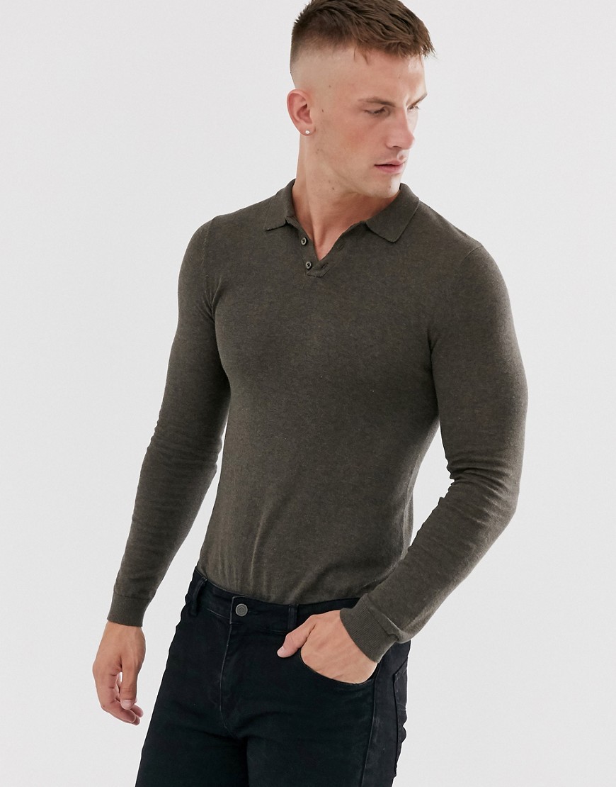 ASOS DESIGN - Muscle fit poloshirt van tricot in bruin
