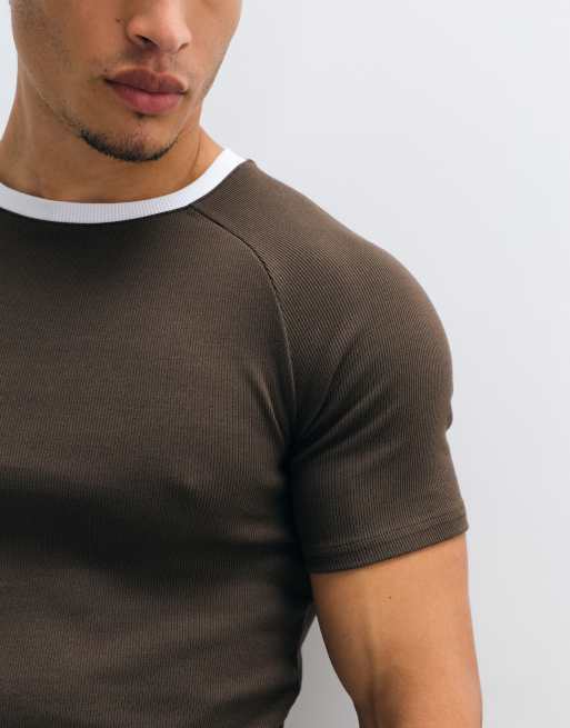 ASOS DESIGN muscle fit raglan ringer T-shirt in bruin rib, 5 van 5