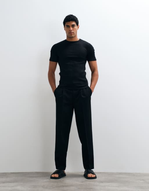 ASOS DESIGN muscle fit t-shirt in black smart rib, 2 of 5