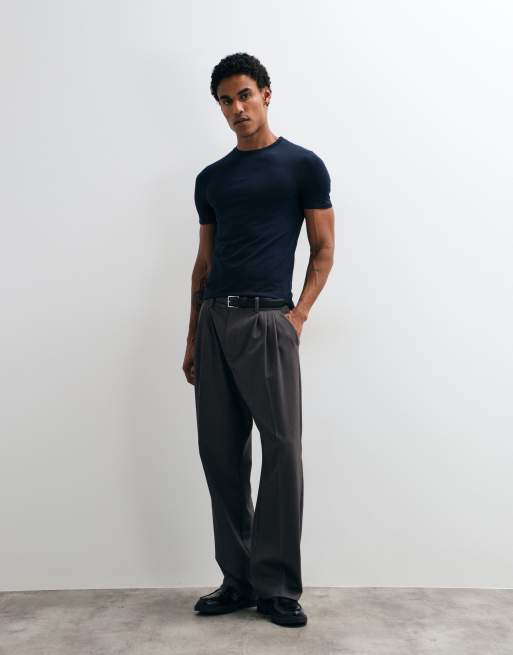 ASOS DESIGN muscle fit t-shirt in navy, 2 of 10