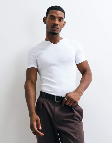 ASOS DESIGN muscle fit T-shirt met inkeping in de hals in wit - view 1