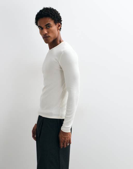 ASOS DESIGN muscle fit T-shirt met lange mouwen in crème, geribbeld, 3 van 9