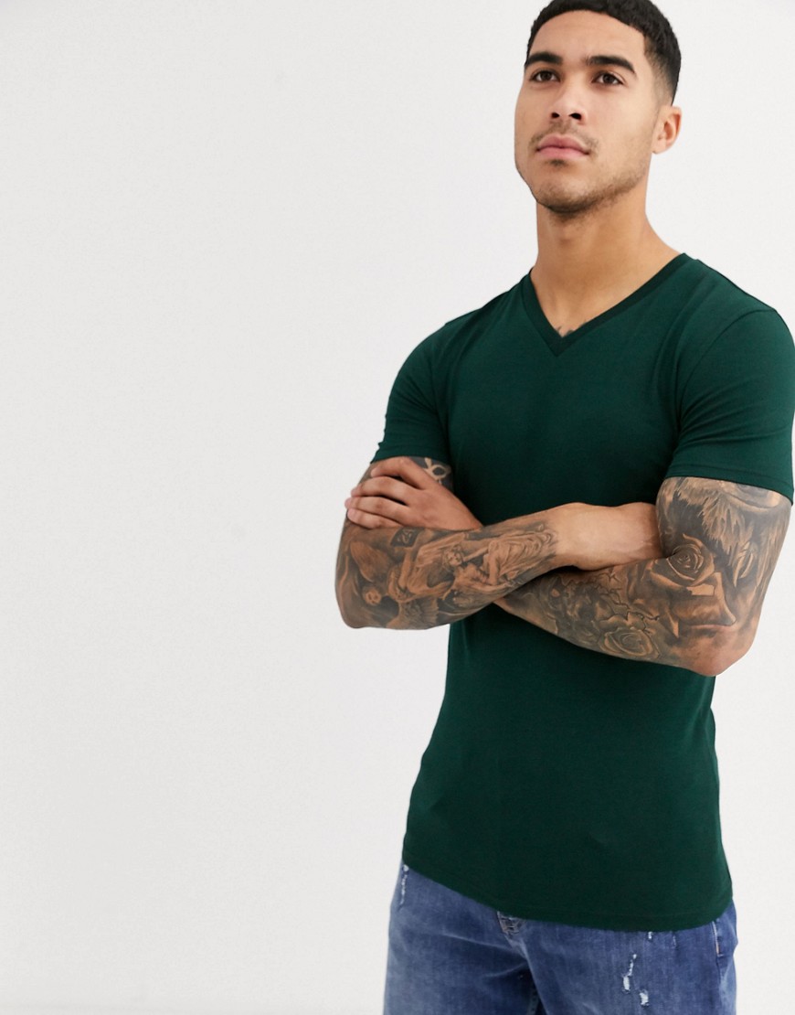 ASOS DESIGN - Muscle fit T-shirt met V-hals in groen