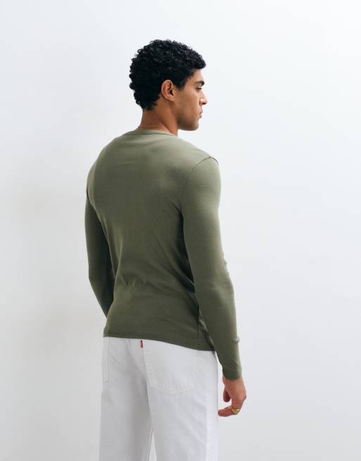 ASOS DESIGN muscle fit t-shirt with henley button through in khaki rib, 4 of 5