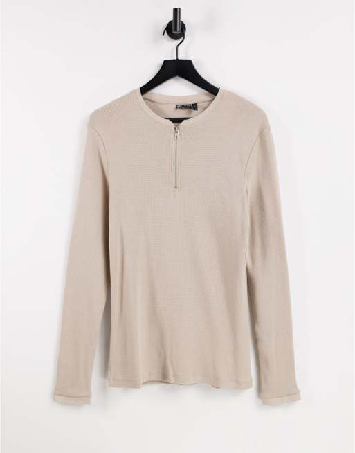 ASOS DESIGN - Muscle fit T-shirt zonder kraag met lange mouwen, rits en wafelstructuur in beige