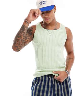 muscle lightweight knit ribbed tank top in green