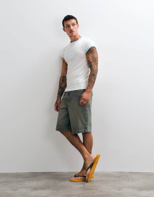 ASOS DESIGN Muscle-Ringer-T-Shirt mit Used-Look-Sonnenmotiv in Cremeweiß, 3 von 5