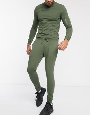 muscle tracksuit