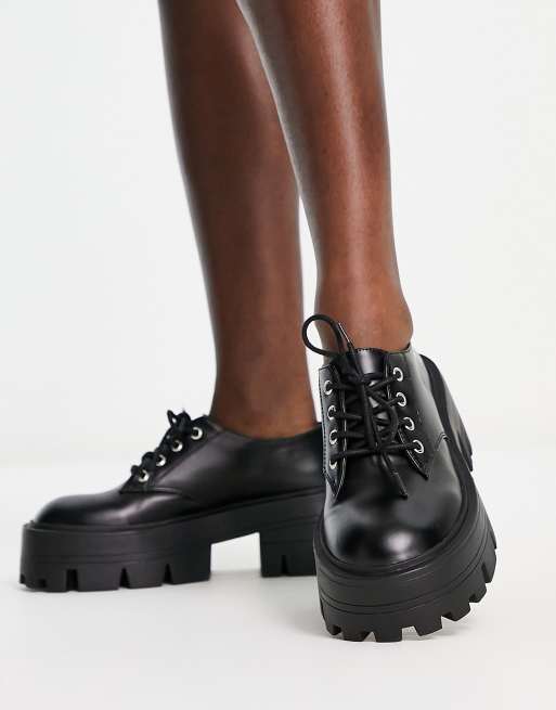 ASOS DESIGN Musk Chaussures plates chunky lacets Noir ASOS