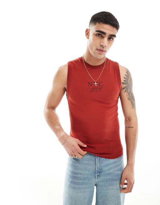 ASOS DESIGN – Muskelshirt in Rot mit Print auf der Brust