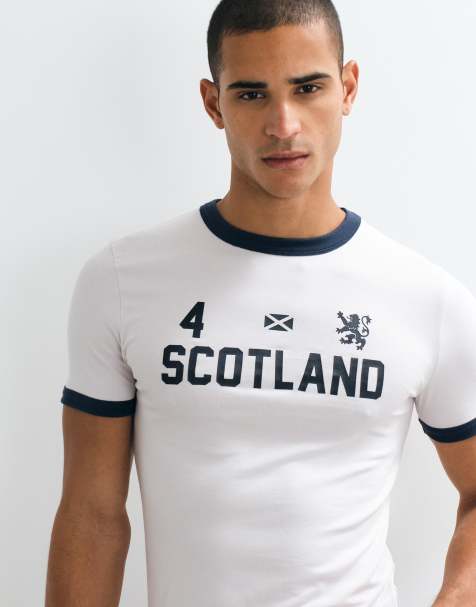 ASOS DESIGN Muskelshirt mit Ringer-Ausschnitt und Schottland-Fußballgrafik in Weiß - view 1