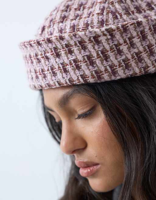 ASOS DESIGN Mütze mit Umschlag in rosa Bouclé, 4 von 5