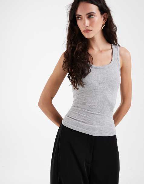 ASOS DESIGN - Naadloos geribbeld bra-free hemdje met lage ronde hals in gemêleerd grijs - view 1