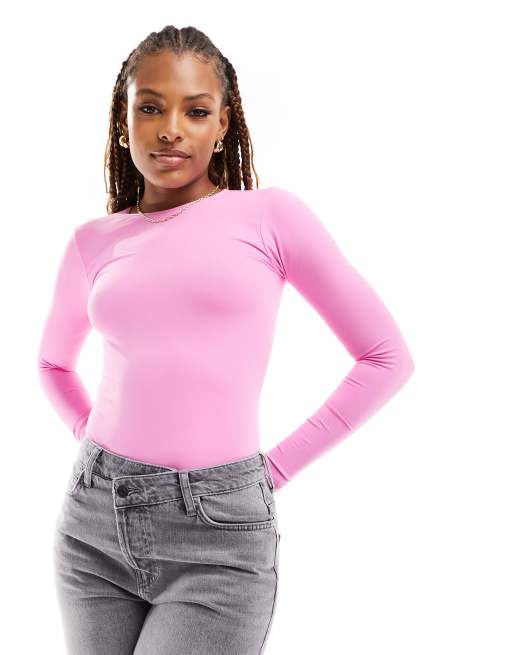 ASOS DESIGN - Naadloze body met lange mouwen en ronde hals in felroze 