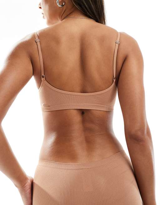 ASOS DESIGN – Nahtloses, geripptes Bustier in hellem Sienna mit U-Ausschnitt, 4 von 4