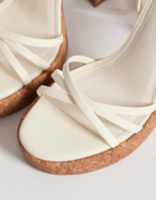 ASOS DESIGN - Nancy - Sandali con tacco alto e plateau bianco sporco con listini, 2 di 4