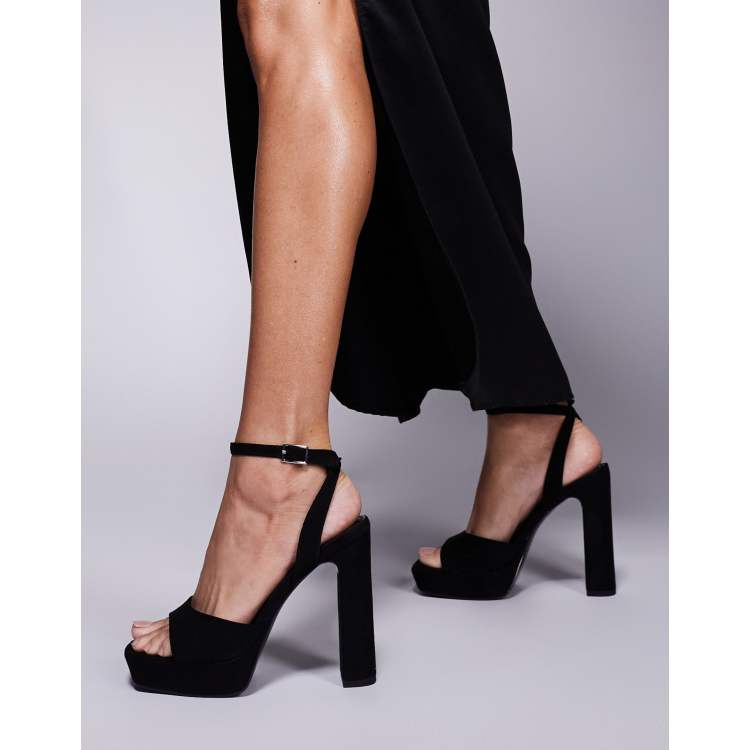 Sandales minimalistes à talons sale