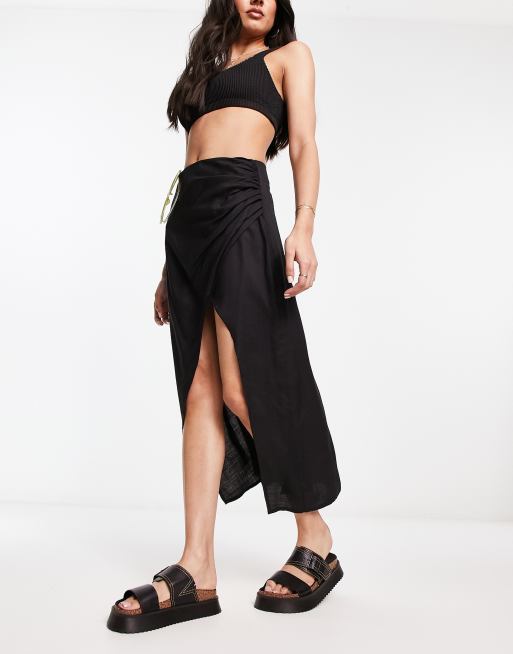 ASOS DESIGN natural slub ruched side midi skirt in black