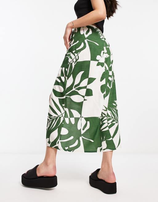ASOS DESIGN natural slub ruched side midi skirt in green tropical print, 2 of 4