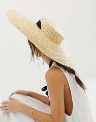 flat boater hat