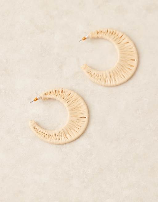 ASOS DESIGN – Naturfärgade creoler i virad raffia, 3 av 3
