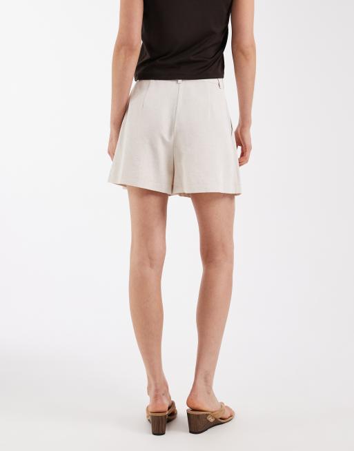 ASOS DESIGN - Naturfarvede skræddersyede shorts med A-form i hørblanding , 4 af 5